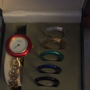Gucci interchangeable watch